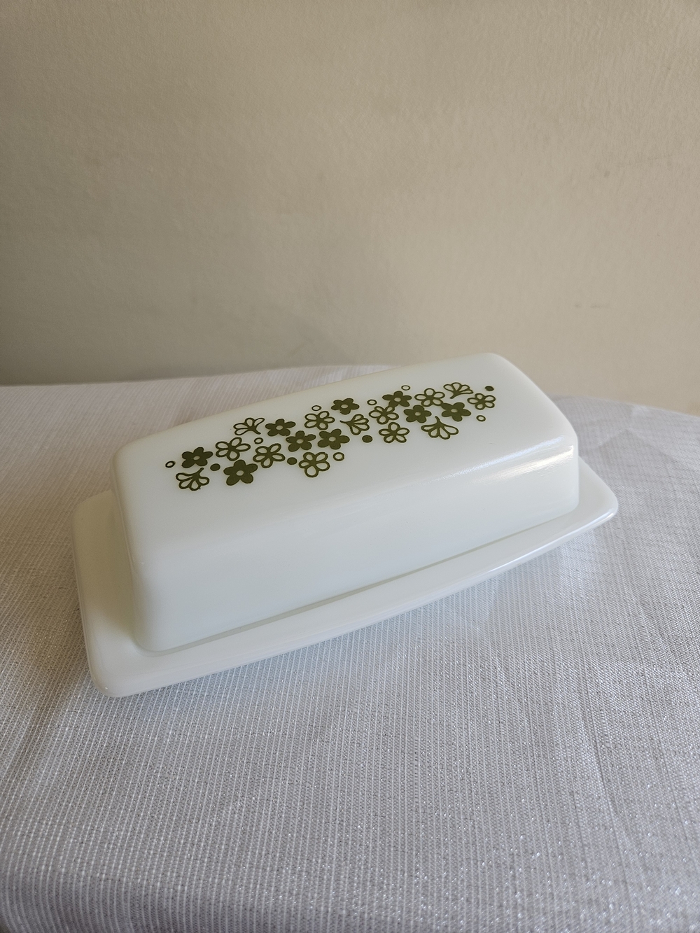 Pyrex 72-1 Spring Blossom Milk Glass Butter Dish 1972-1983